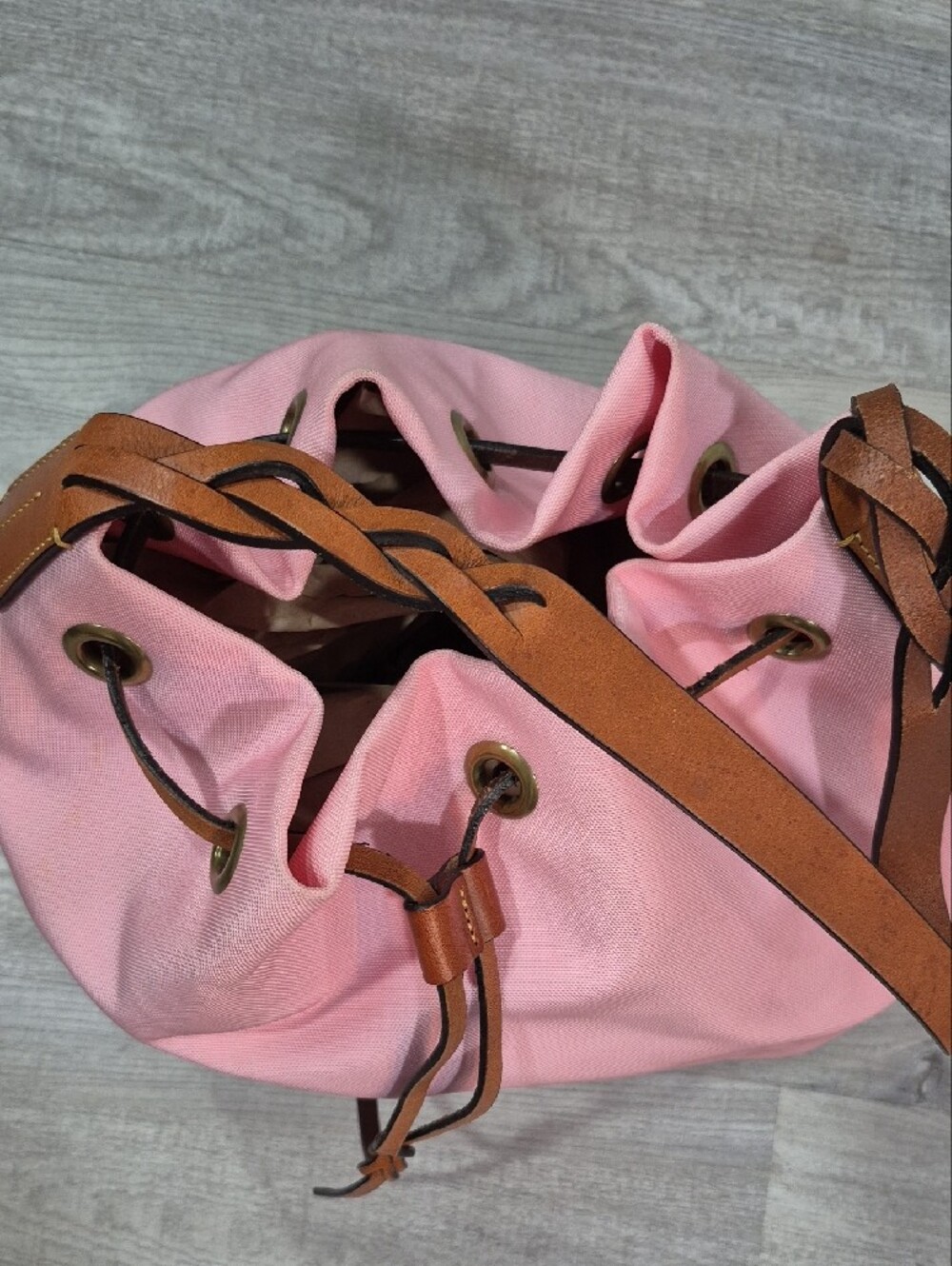 Dooney & Bourke Pink Canvas Drawstring Shoulder Bag with Brown Leather Trim - Picture 3 of 12